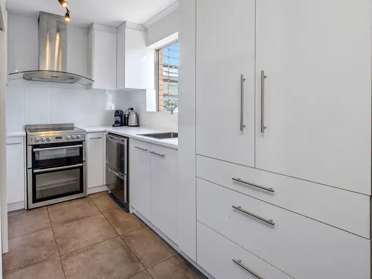 Fifth view of Homely apartment listing, 3/42 Pembroke Road, Coorparoo QLD 4151