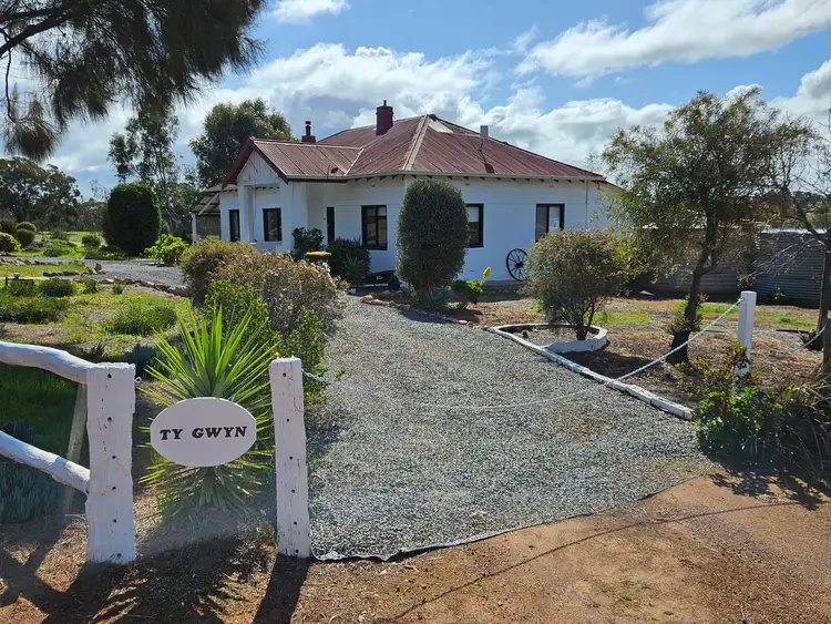 212 Blackwood Road, Kojonup WA 6395