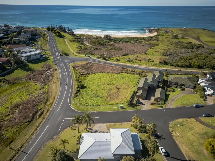 Main view of Homely unit listing, 1/3 Warbler Crescent, North Narooma NSW 2546