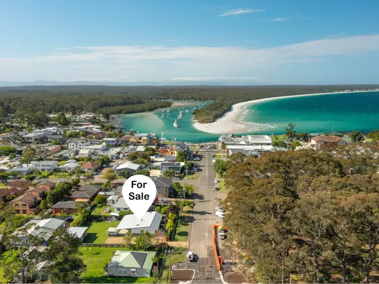 23 Currambene Street, Huskisson NSW 2540