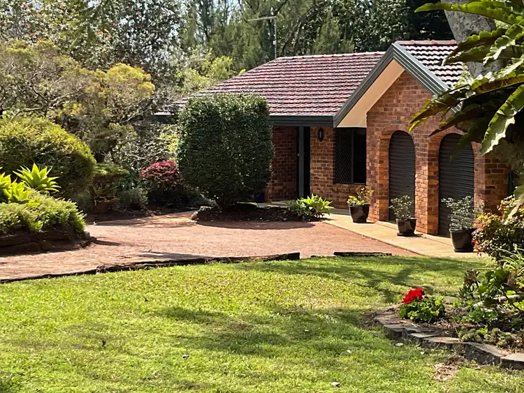 2 Manor Crescent, Lismore NSW 2480