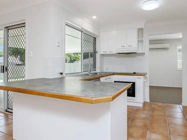 Third view of Homely house listing, 10 Lomandra Place, Capalaba QLD 4157