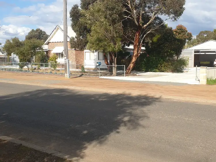 63 Avon Street, Katanning WA 6317