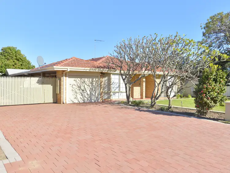 33 Regent Drive, Wannanup WA 6210