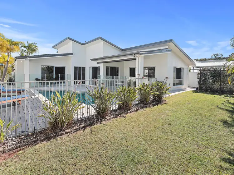 7 Westholme Circuit, Pelican Waters QLD 4551