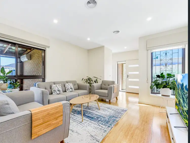 Third view of Homely unit listing, 2/225 Chesterville Road, Moorabbin VIC 3189