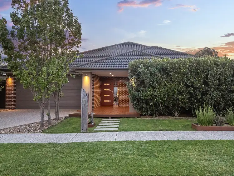 4 Cradle Avenue, Clyde VIC 3978
