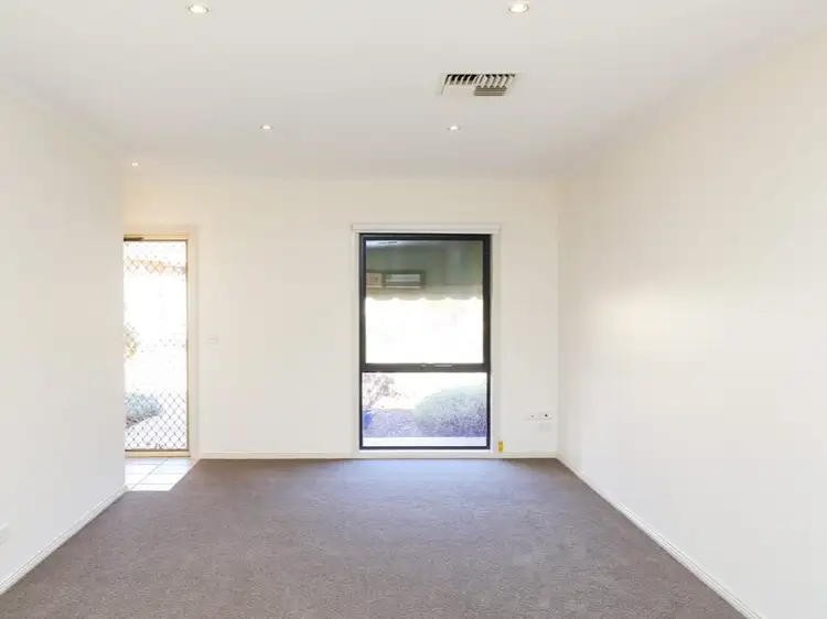 Fourth view of Homely unit listing, 1/6-40 Colonial Drive, Mildura VIC 3500