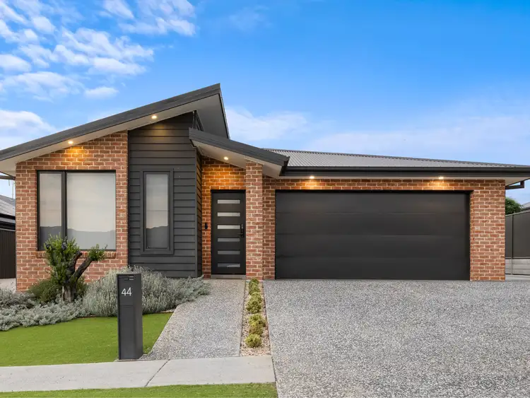 44 Currawong Drive, Calala NSW 2340