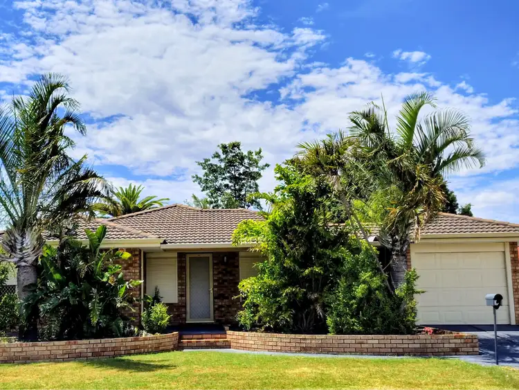 10 Sutcliffe Close, Seville Grove WA 6112