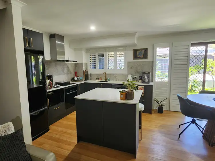 Third view of Homely townhouse listing, 6/43 Berrima Street, Wynnum QLD 4178