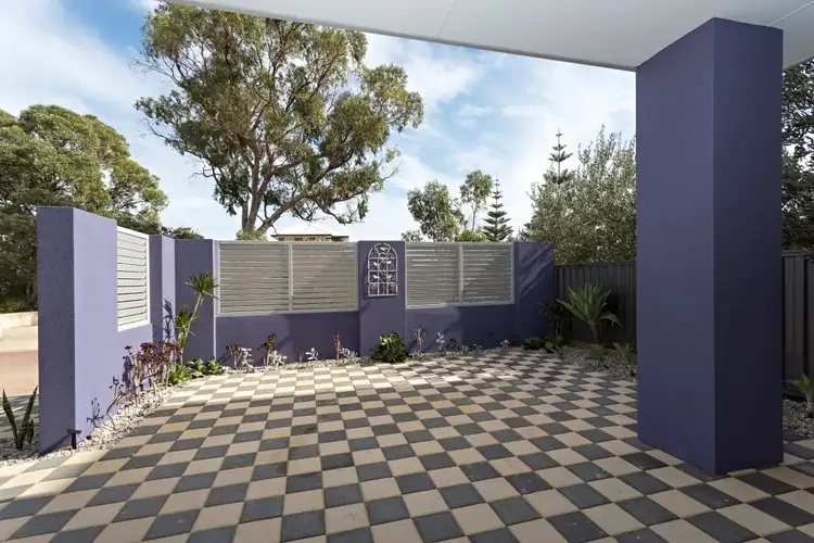 Second view of Homely house listing, 19 Gold ridge, Wannanup WA 6210