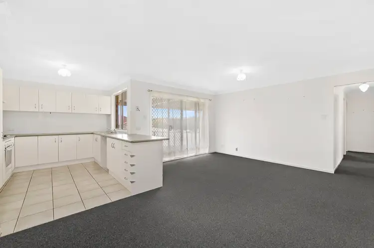 Fourth view of Homely house listing, 40 Glengarry Way, Horsley NSW 2530
