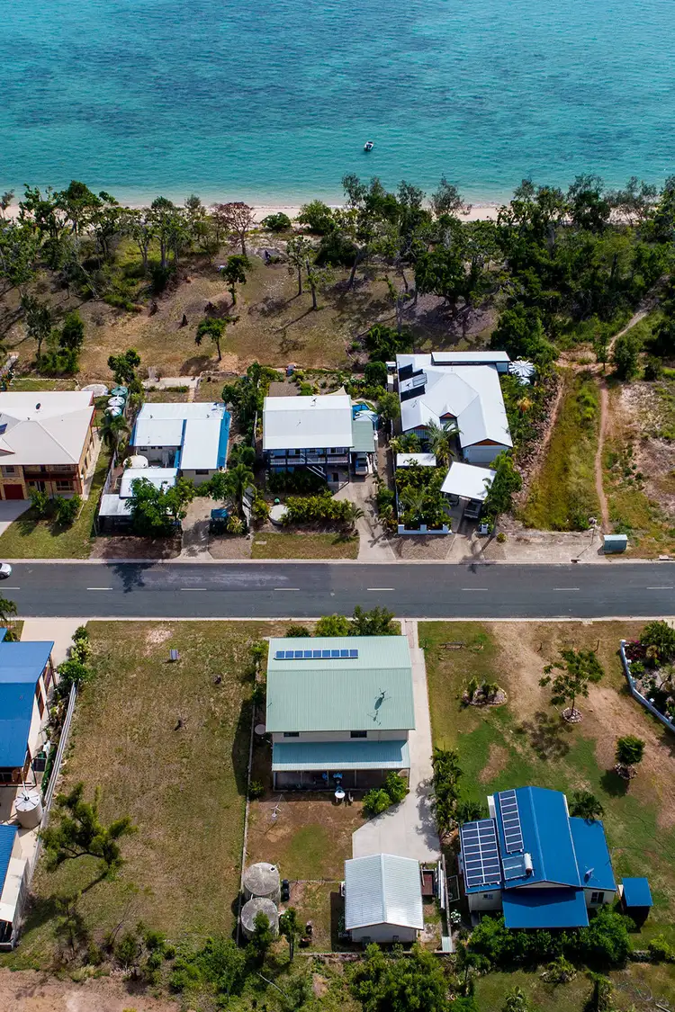 105 Gloucester Avenue, Hideaway Bay QLD 4800