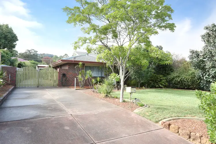 39 Scenic Drive, Maida Vale WA 6057