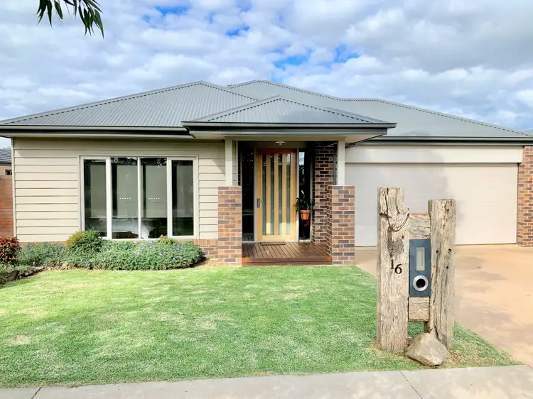Main view of Homely house listing, 16 Shannon Boulevard, Bairnsdale VIC 3875