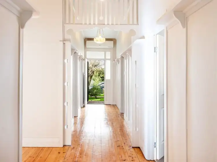 Fifth view of Homely house listing, 1 Clarence Street, Hamilton VIC 3300