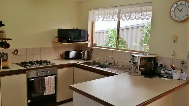 Fourth view of Homely unit listing, a/10 D'Arcy Court, Australind WA 6233