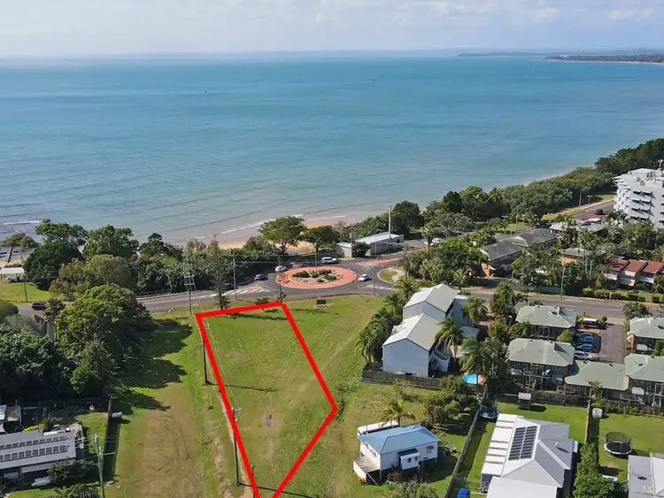 233 Esplanade, Pialba QLD 4655