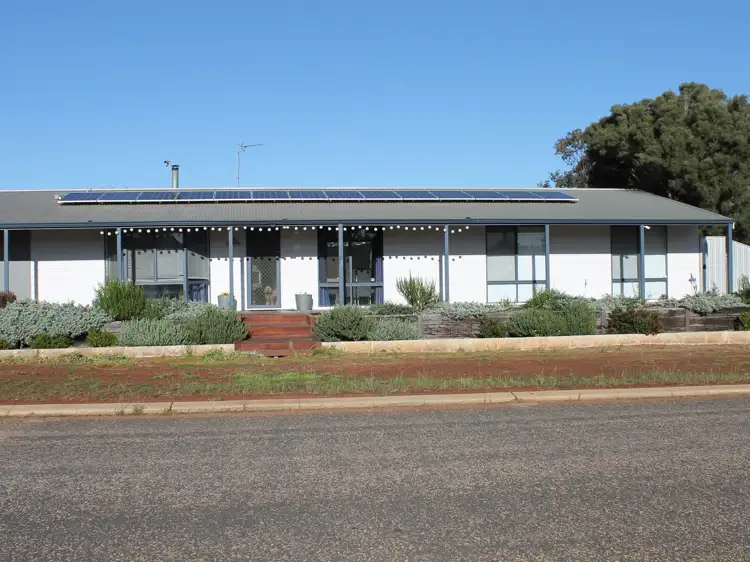 278 Duke Street, Northam WA 6401