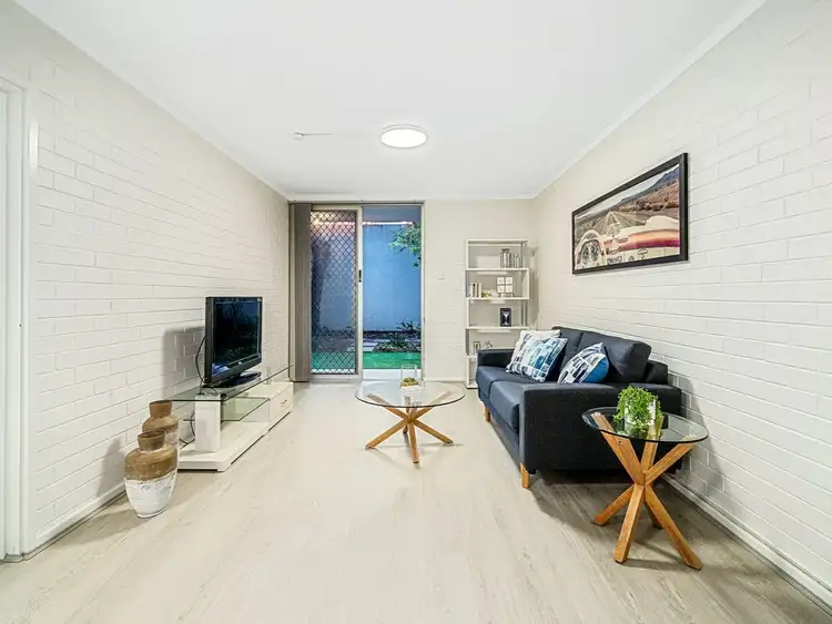 3/69 King George Street, Victoria Park WA 6100