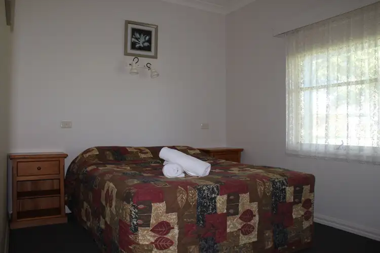 Fifth view of Homely unit listing, 8/162 Perricoota Road, Moama NSW 2731