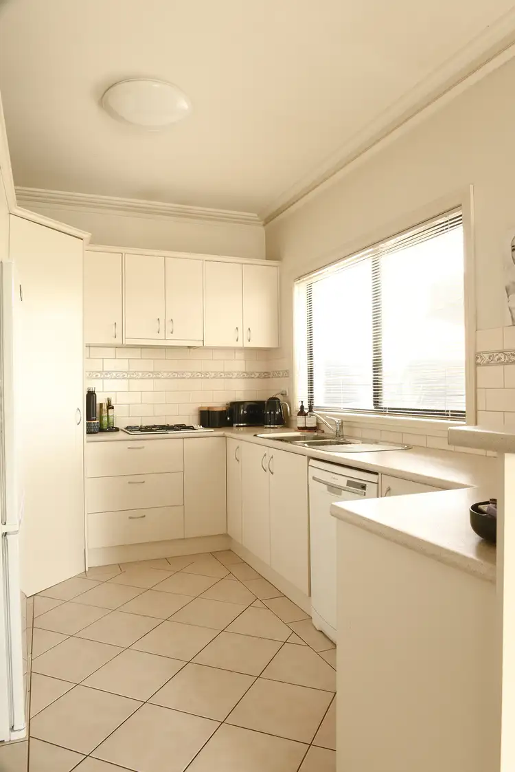 Fifth view of Homely townhouse listing, 2/443 Hargreaves Street, Bendigo VIC 3550