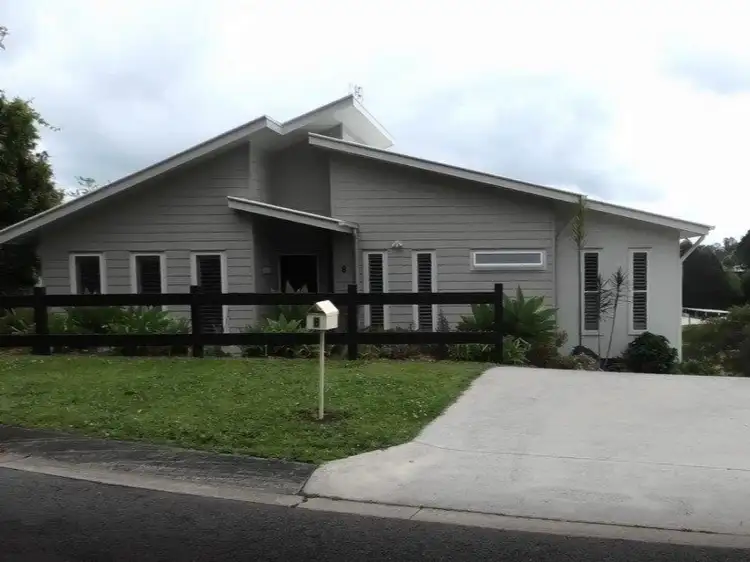 8 Carabeen Court, Maleny QLD 4552