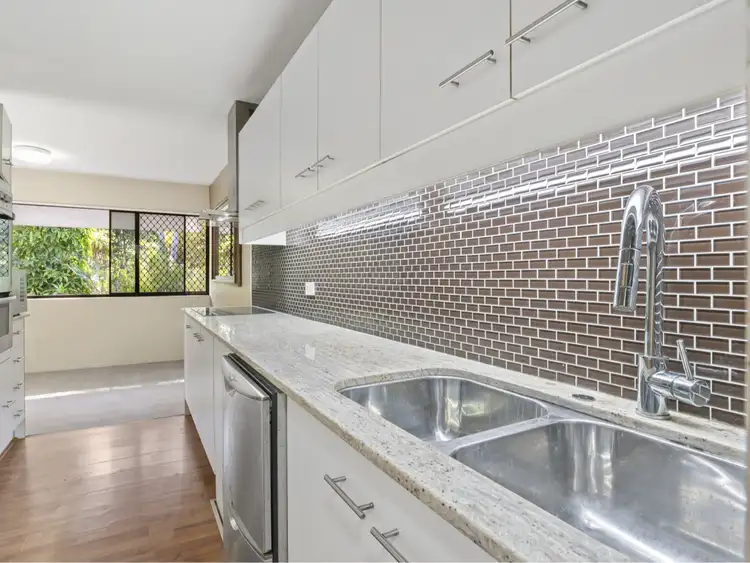 Sixth view of Homely unit listing, 7/32 Rudd Street, Broadbeach Waters QLD 4218