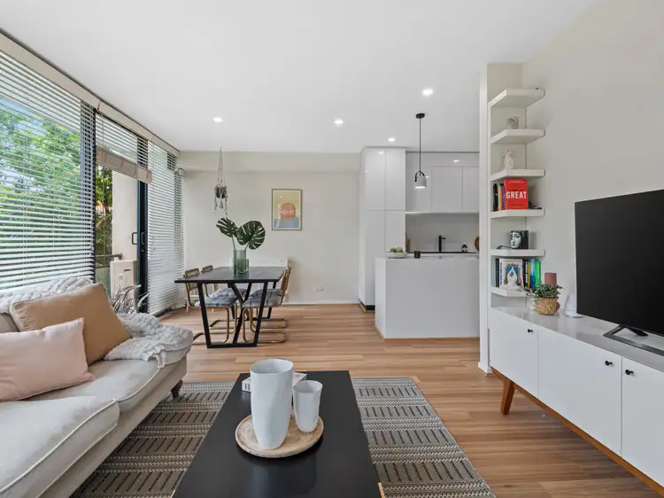 Fourth view of Homely apartment listing, 34/44 Burwood Road, Hawthorn VIC 3122