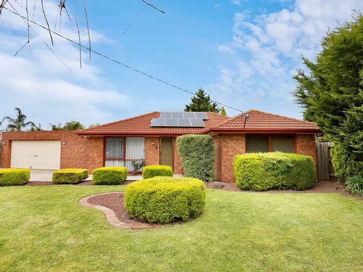 Second view of Homely house listing, 21 Watford Crescent, Craigieburn VIC 3064