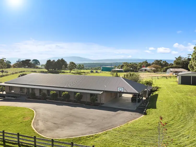 Second view of Homely house listing, 5 Hazelwood Ridge, Hazelwood North VIC 3840