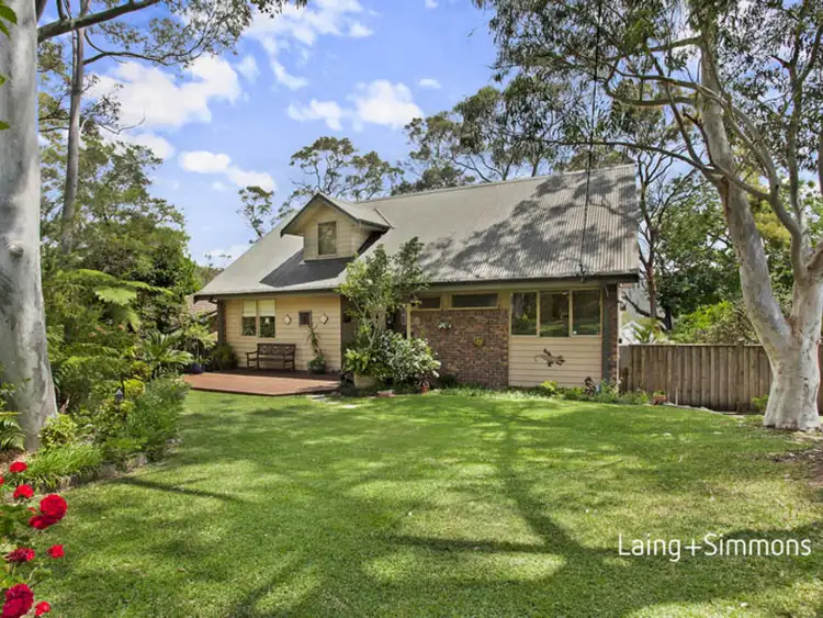15 Wallace Close, Hornsby Heights NSW 2077