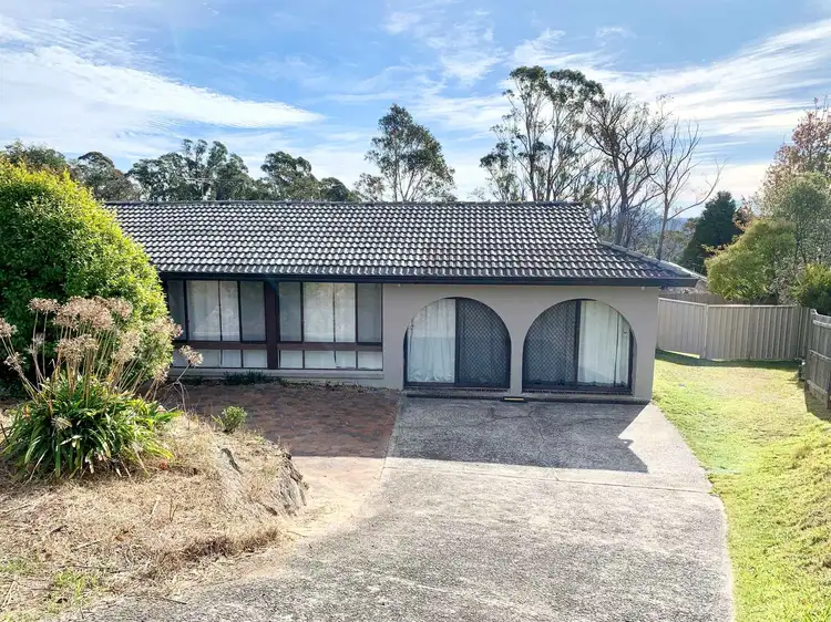 42 Panorama Crescent, Wentworth Falls NSW 2782