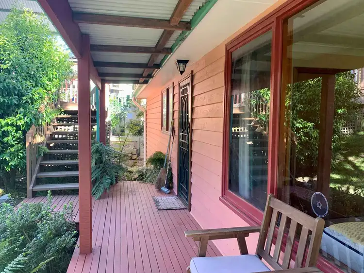 14 Gladstan Avenue