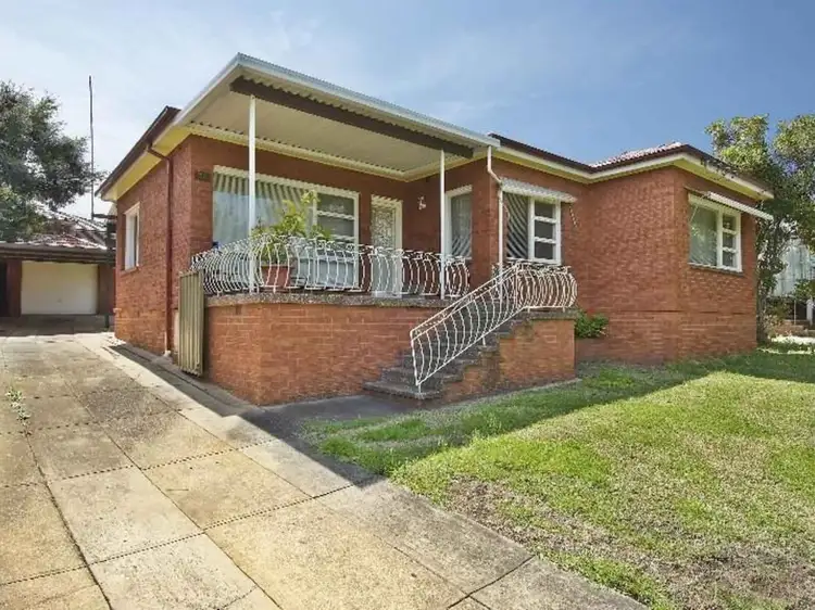 30 May Street, Constitution Hill NSW 2145