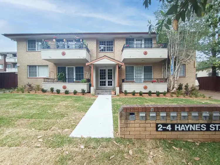 10/2-4 Haynes Street, Penrith NSW 2750