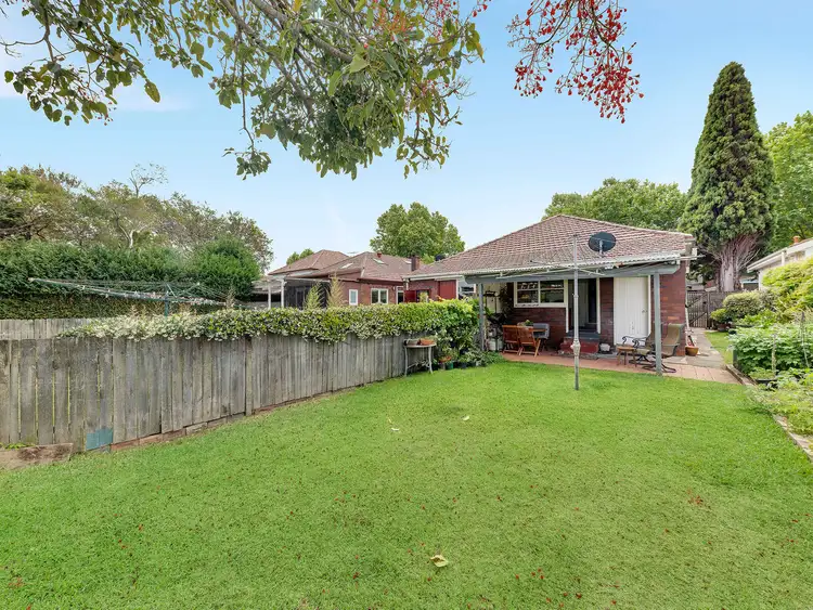 Fifth view of Homely house listing, 106-108 Sailors Bay Road, Northbridge NSW 2063