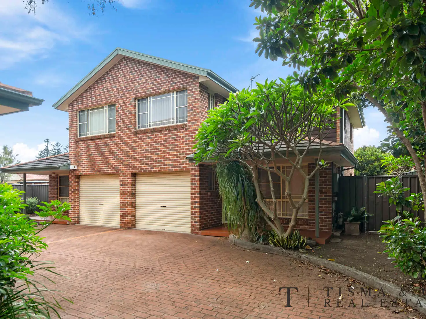 Main view of Homely townhouse listing, 8/55 Park Road, East Corrimal NSW 2518