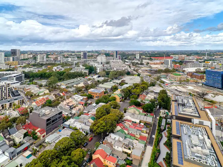 Fifth view of Homely unit listing, 2707/2-6 Ebsworth Street, Zetland NSW 2017