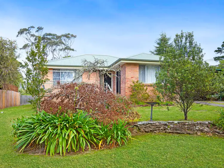 30 Armstrong Street, Wentworth Falls NSW 2782