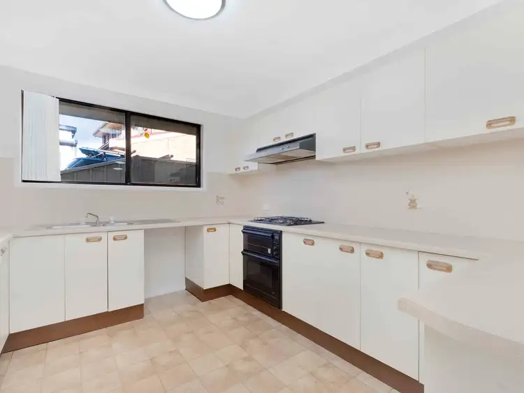 Fifth view of Homely house listing, 7 Errol Place, Quakers Hill NSW 2763