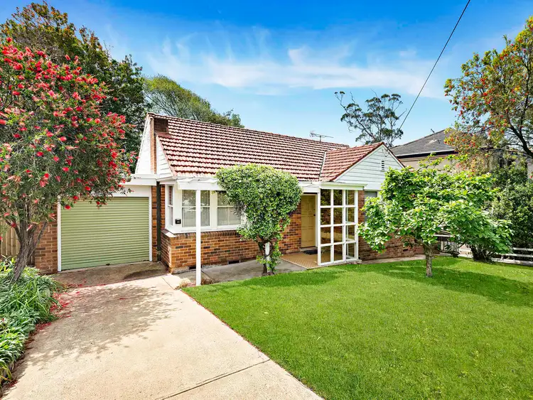 Second view of Homely house listing, 3 Miowera Road, Northbridge NSW 2063