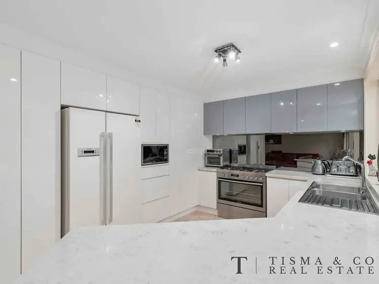 Fifth view of Homely house listing, 11 Ashbury Avenue, Horsley NSW 2530