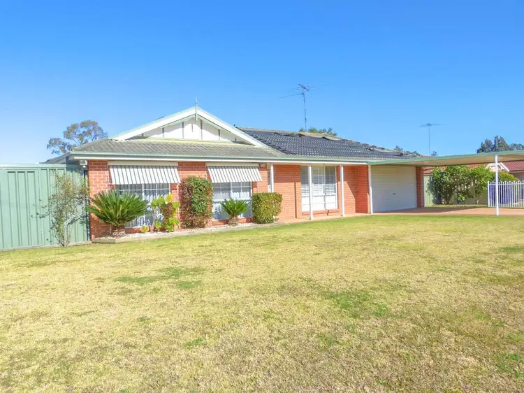 8 Zerafa Place, Quakers Hill NSW 2763