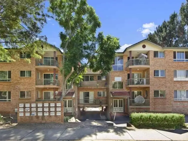 Main view of Homely unit listing, 3/221-223 Dunmore Street, Pendle Hill NSW 2145