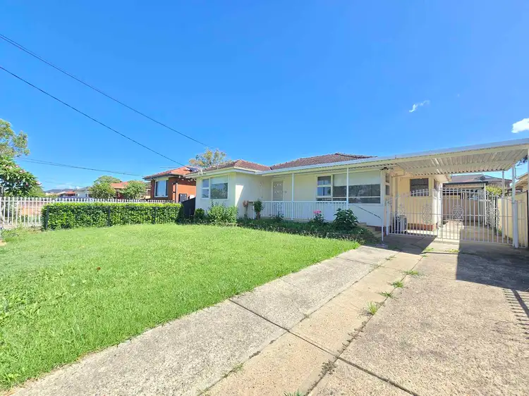 23 KALORA AVENUE