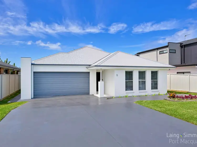 5 Aquarius Avenue, Lake Cathie NSW 2445