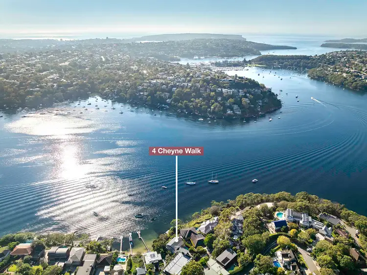 4 Cheyne Walk, Castlecrag NSW 2068
