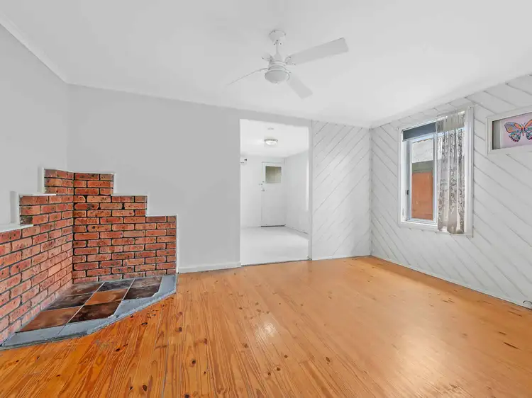 Second view of Homely house listing, 100 Wilkie Crescent, Doonside NSW 2767